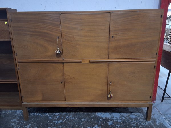 Lot 1 - HIGHBOARD