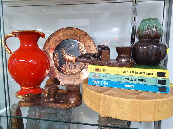 Lot 1502 - VINTAGE HOMEWARES