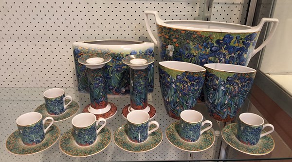 Lot 1389 - VAN GOGH CHINA