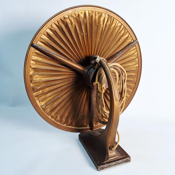 Lot 1349 - VINTAGE SPEAKER