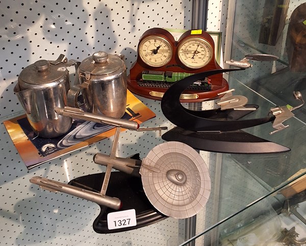 Lot 1327 - MODEL VEHICLES