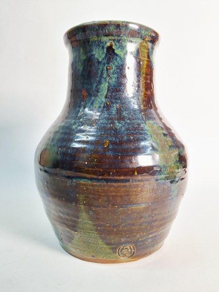 Lot 1517 - STUDIO POTTERY VASE