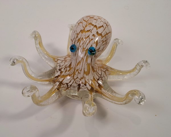 Lot 1249 - GLASS OCTOPUS