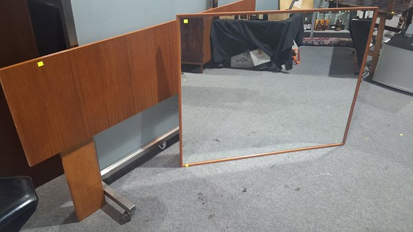 Lot 292 - MIRROR AND BEDHEAD
