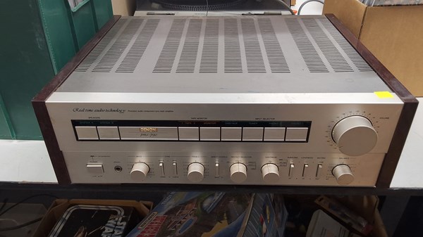 Lot 1383 - DENON AMPLIFIER
