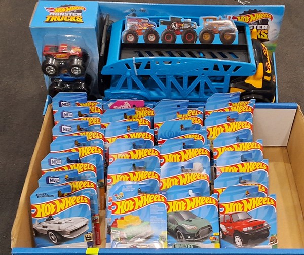 Lot 1464 - HOT WHEELS