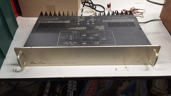 Lot 1377 - POWER AMPLIFIER