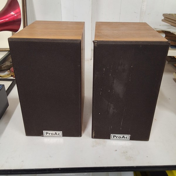 Lot 423 - STEREO SPEAKERS