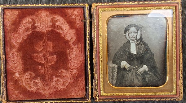 Lot 1171 - DAGUERREOTYPE