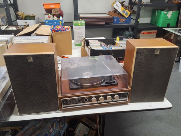 Lot 1507 - STEREO LOT
