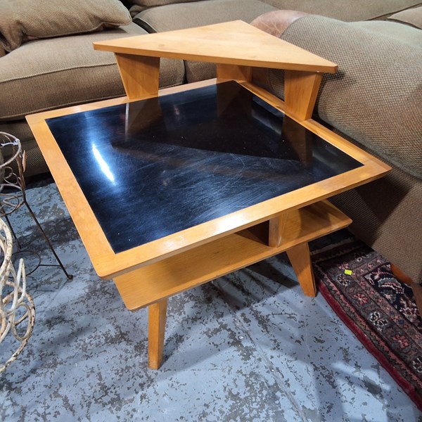 Lot 87 - CORNER COFFEE TABLE