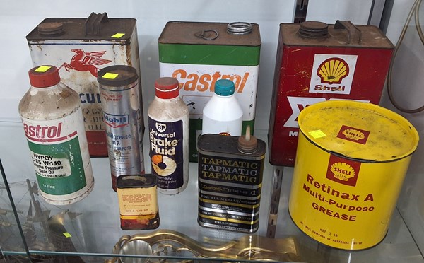 Lot 1495 - PETROLANALIA