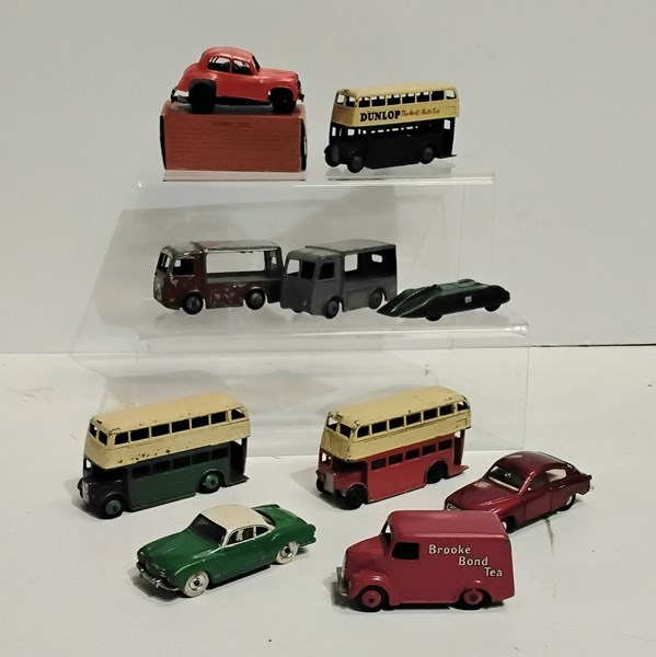 Lot 1270 - TOY CARS