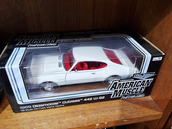 Lot 1533 - MODEL CAR