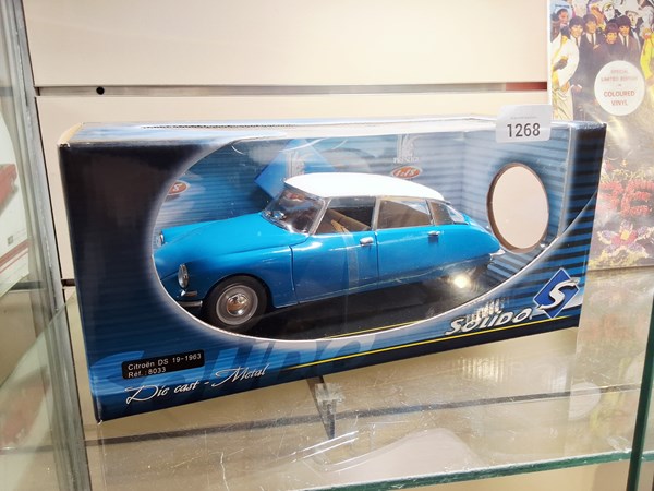 Lot 1268 - MODEL CAR