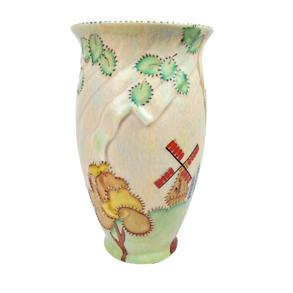 Lot 12 - CROWN DEVON VASE