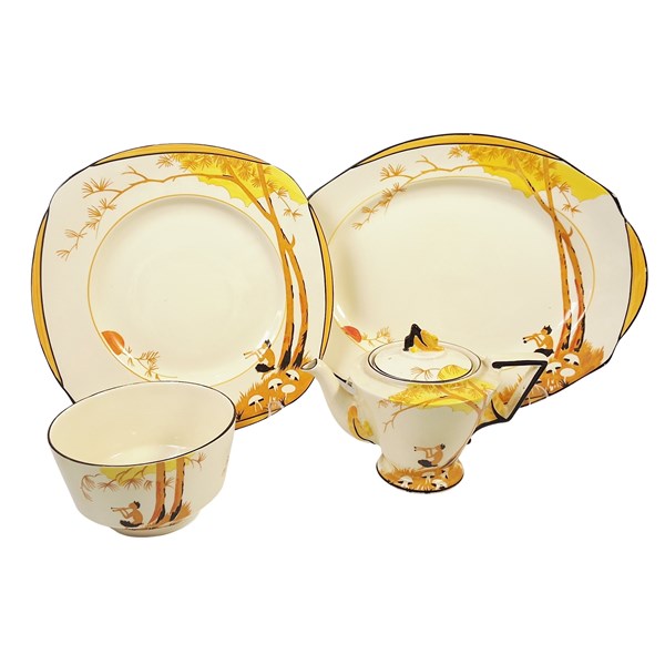 Lot 38 - BURLEIGH WARE SERVINGWARE