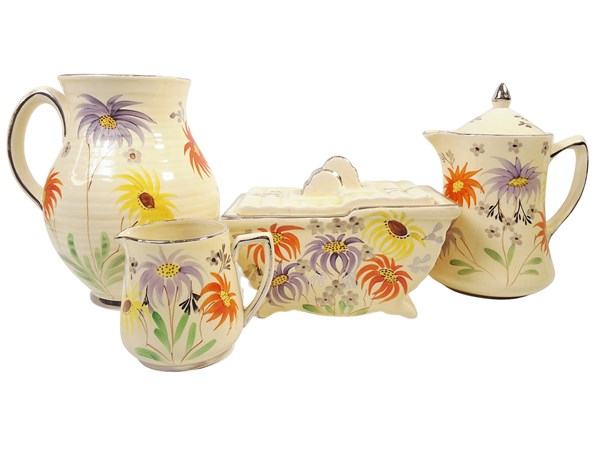 Lot 21 - ARTHUR WOOD KITCHENWARES