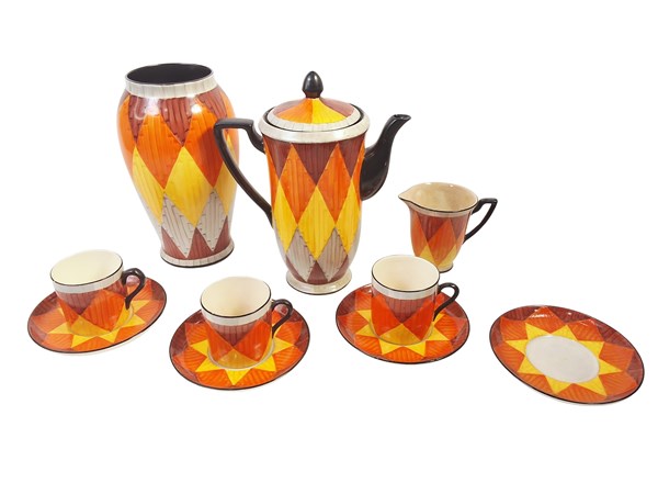 Lot 25 - CROWN DEVON SERVINGWARE