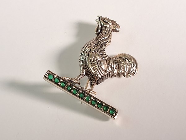 Lot 1007 - BROOCH