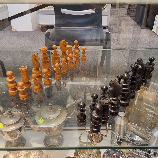 Lot 1194 - TURNED TIMBER CHESS PIECES