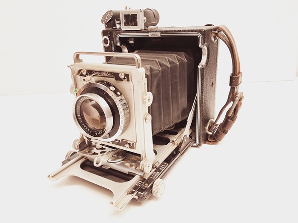 Lot 1308 - GRAFLEX CAMERA