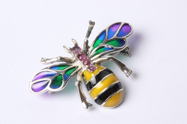 Lot 1012 - INSECT PENDANT BROOCH