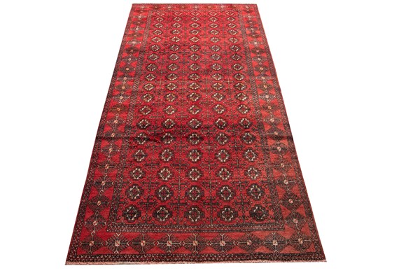 Lot 2 - TURKMEN RUG