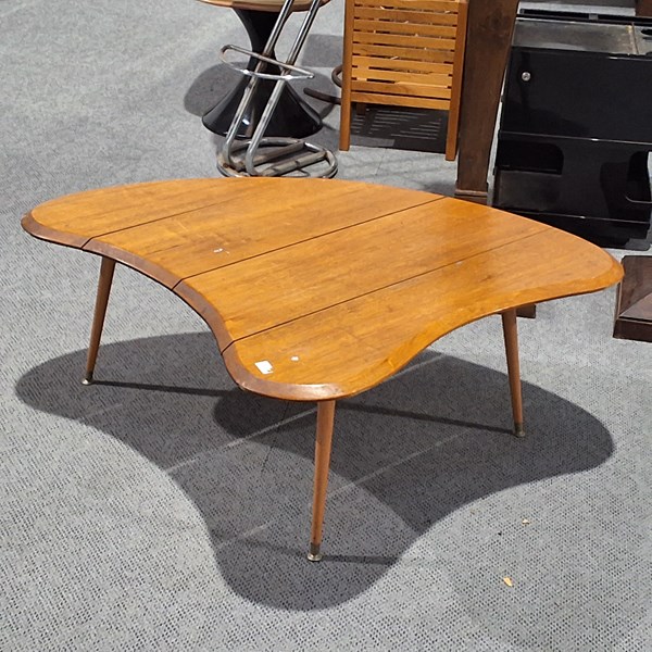 Lot 223 - MID CENTURY COFFEE TABLE