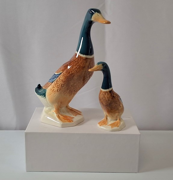 Lot 1374 - BESWICK FIGURES