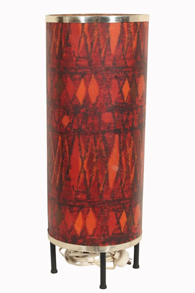 Lot 107 - ROCKET LAMP