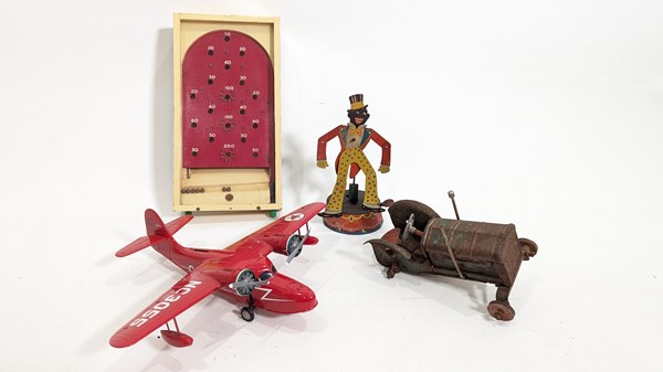 Lot 1296 - VINTAGE TOYS