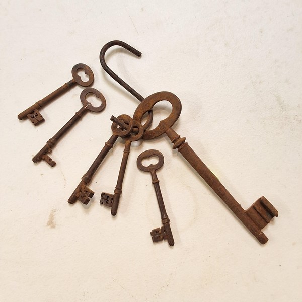 Lot 1300 - RUSTIC KEYS