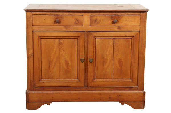 Lot 265 - CHERRYWOOD SIDEBOARD