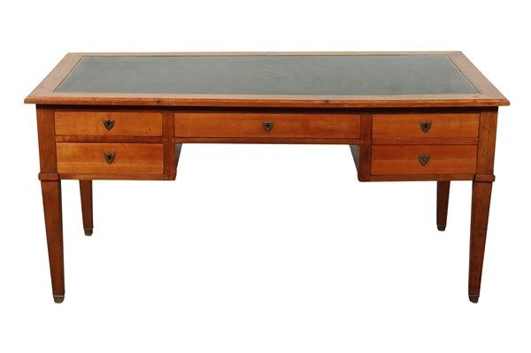 Lot 140 - CHERRYWOOD DESK