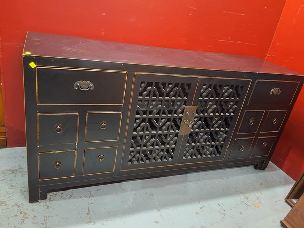 Lot 62 - CABINET