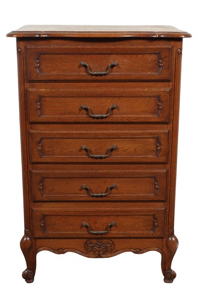 Lot 270 - CHEST OF DRAWERS