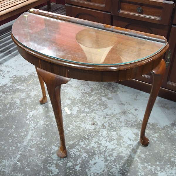 Lot 128 - HALL TABLE