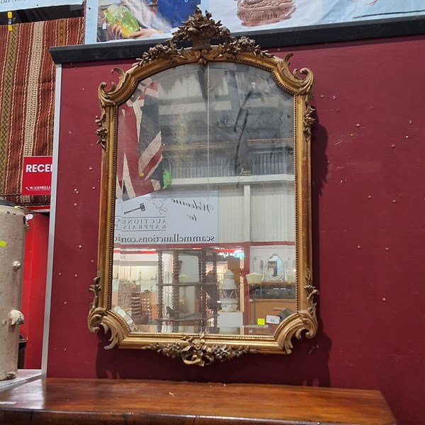 Lot 55 - WALL MIRROR