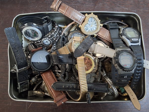 Lot 1221 - WRISTWATCHES