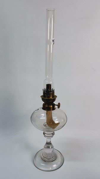 Lot 1460 - KEROSENE LAMP