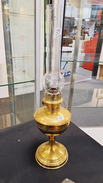 Lot 1298 - KEROSENE LAMP