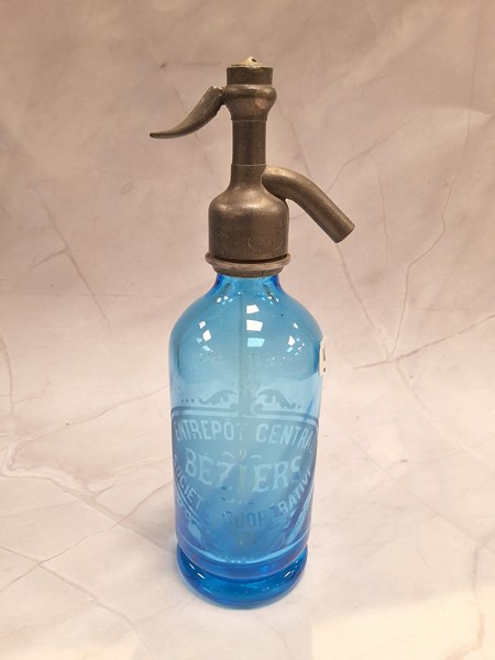 Lot 1343 - PETITE SODA SYPHON