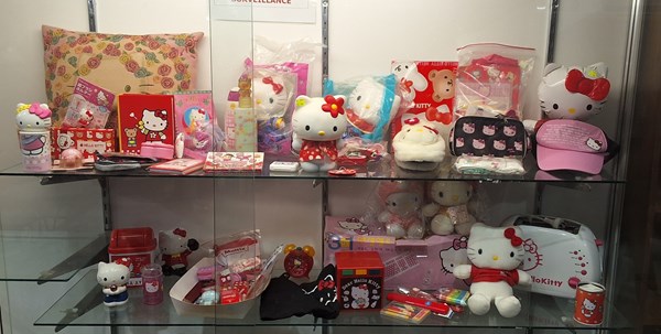 Lot 1368 - HELLO KITTY