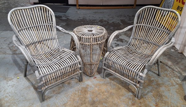 Lot 222 - CANE SETTING