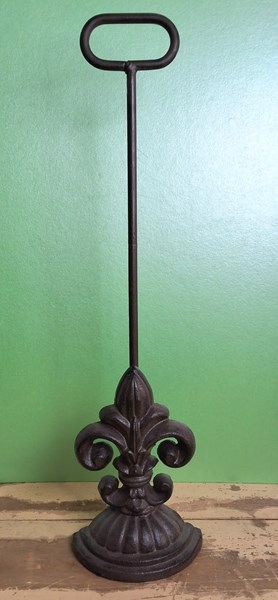 Lot 146 - DOORSTOP