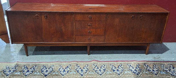 Lot 32 - MID-CENTURY SIDEBOARD