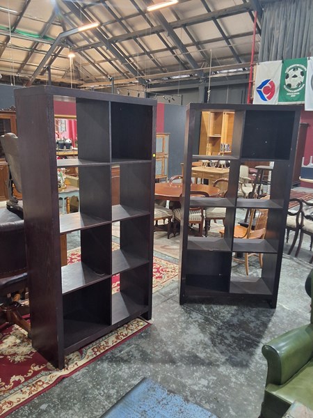 Lot 191 - WALL SHELVES