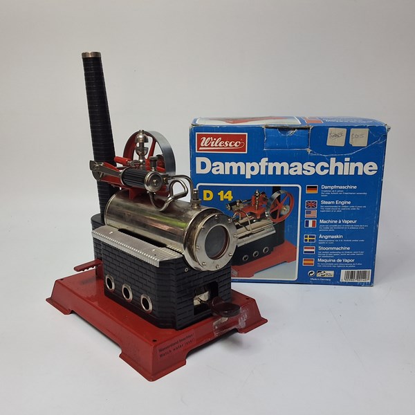 Lot 1228 - MODEL STEAM ENGINE