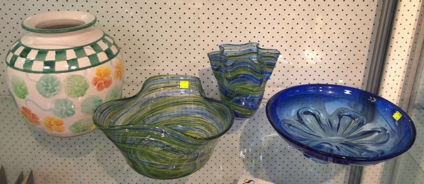 Lot 1263 - GLASS & CERAMIC WARES